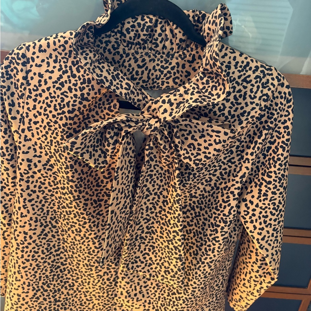 Tuckernuck leopard top - size small - Picture 2 of 3